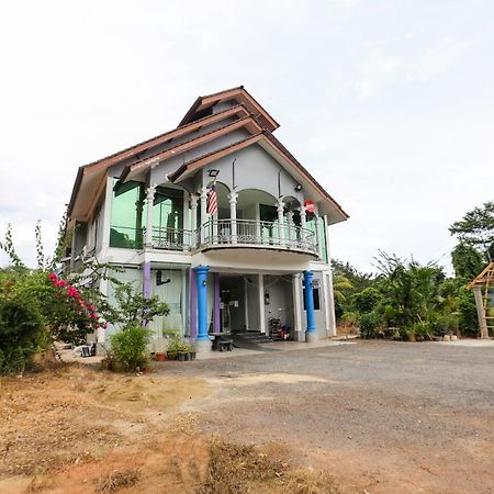 Oyo 89933 Nun Hotel Jeli Екстер'єр фото
