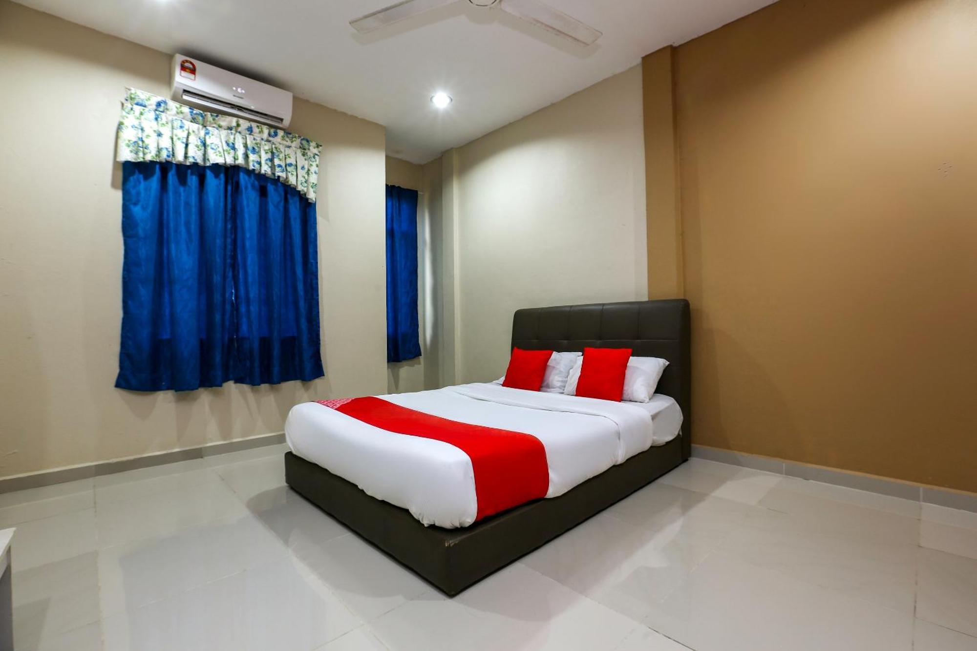 Oyo 89933 Nun Hotel Jeli Екстер'єр фото