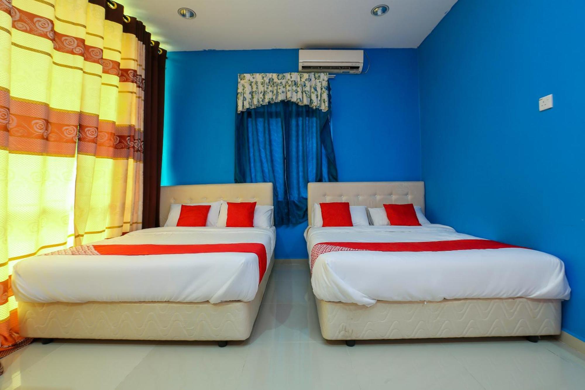 Oyo 89933 Nun Hotel Jeli Екстер'єр фото