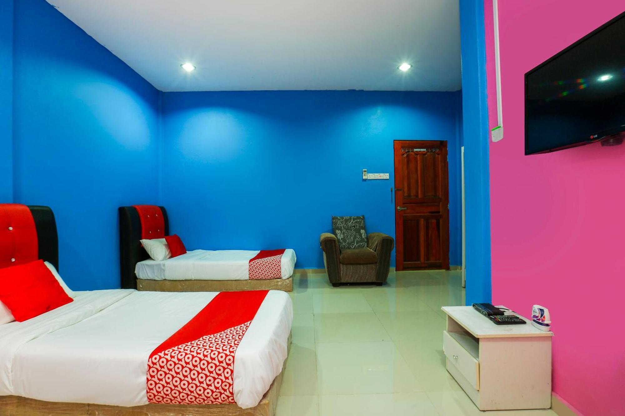 Oyo 89933 Nun Hotel Jeli Екстер'єр фото